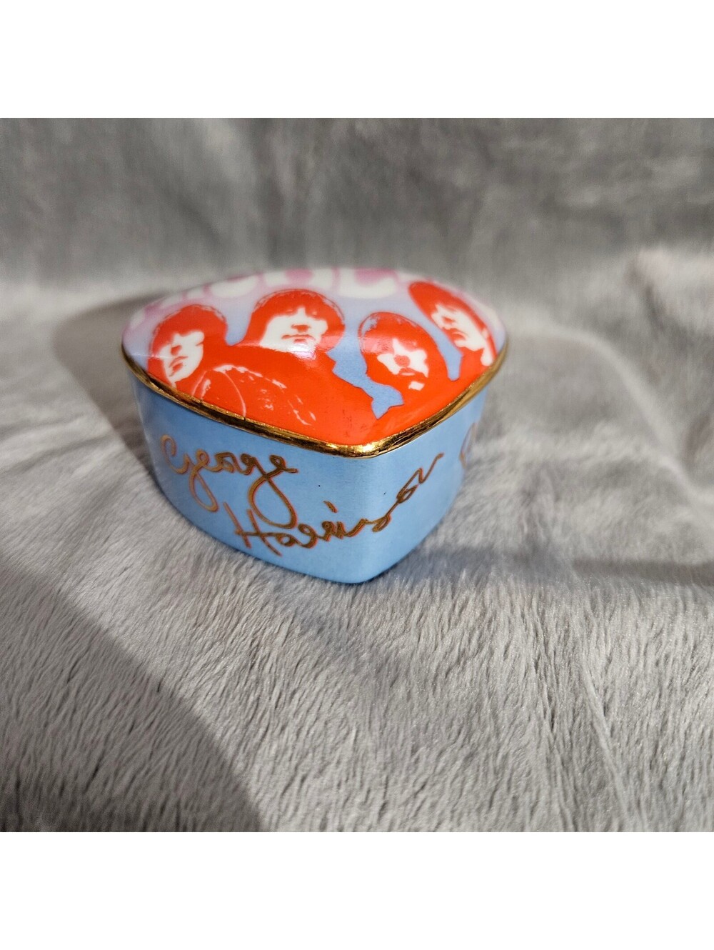 The Beatles Porcelain Music Box Collection Heart Shaped by Franklin Mint 1992